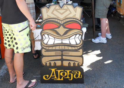 Aloha Tiki Sign on Wood